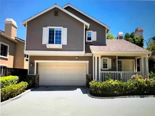 MLS: OC24156874 Condo For Sale