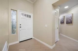 Photo #2: OC24157656 Listing