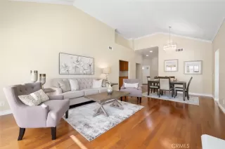 Photo #5: OC24157656 Listing