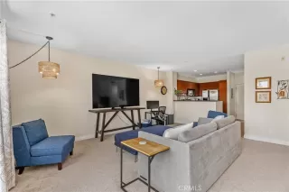 Photo #3: OC24157924 Listing 