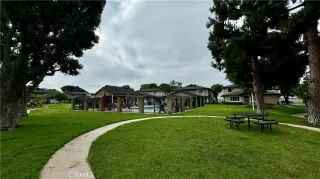 Photo #2: OC24157951 Listing 