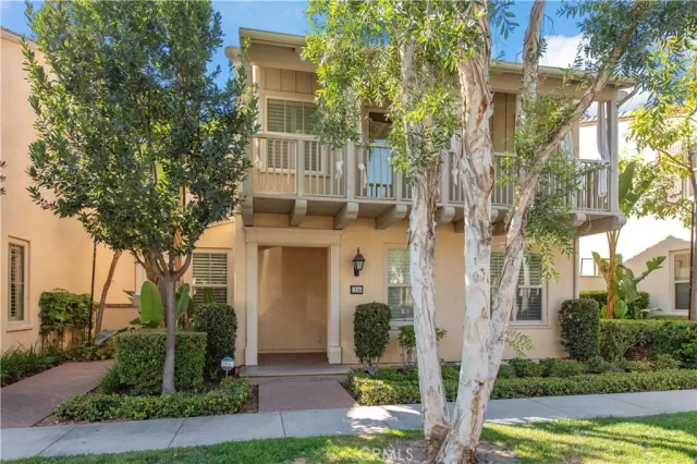 MLS: OC24158066 Condo For Sale