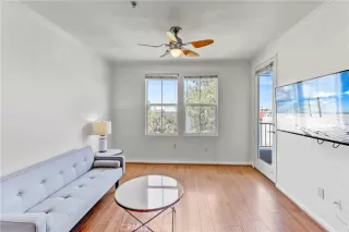 Photo #3: OC24158139 Listing 