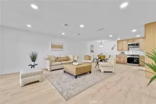 Photo #2: OC24158345 Listing 