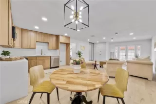 Photo #6: OC24158345 Listing 