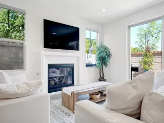 Photo #6: OC24158489 Listing