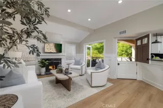 Photo #1: OC24158720 Listing 