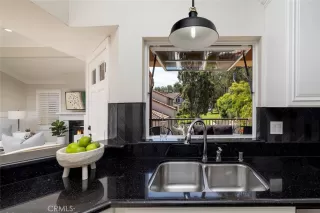 Photo #5: OC24158720 Listing 