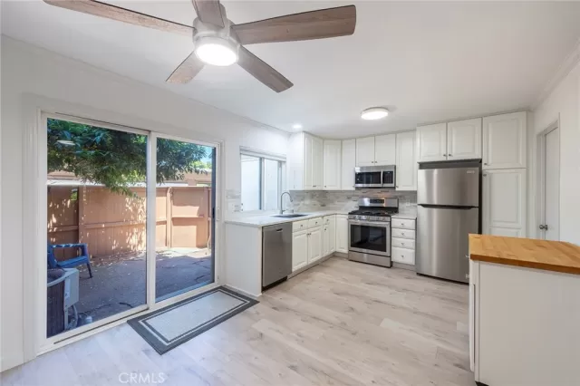 MLS: OC24158722 Condo For Sale