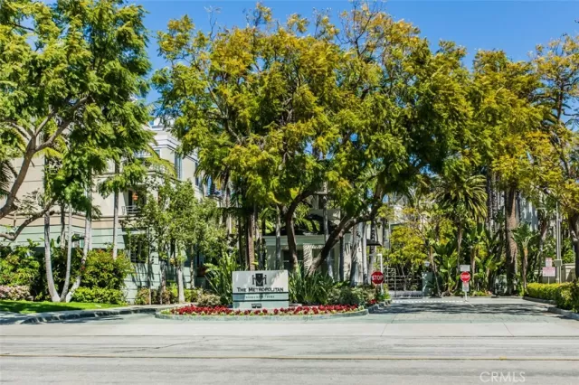 MLS: OC24158827 Condo For Sale