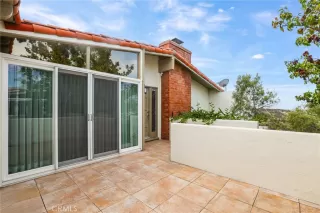 Photo #5: OC24160230 Listing 