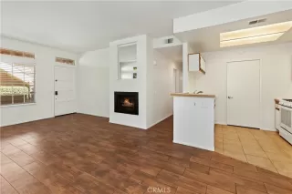 Photo #6: OC24160388 Listing 