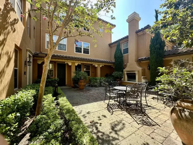 MLS: OC24160452 Condo For Sale