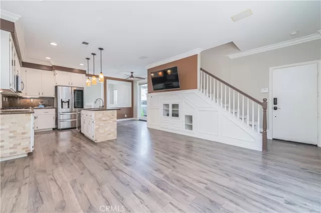 MLS: OC24160658 Condo For Sale