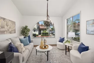 Photo #2: OC24160797 Listing 