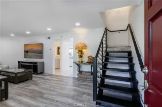 Photo #6: OC24161018 Listing 