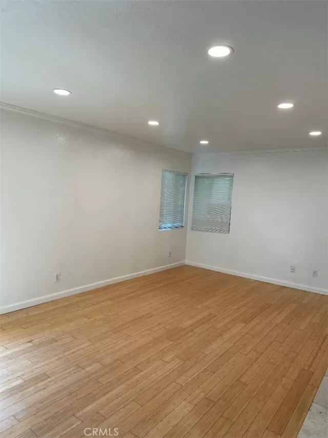 MLS: OC24161209 Condo For Sale