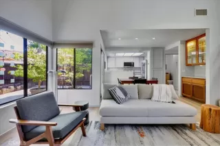 Photo #6: OC24162724 Listing