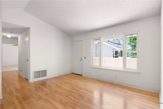 Photo #6: OC24162735 Listing