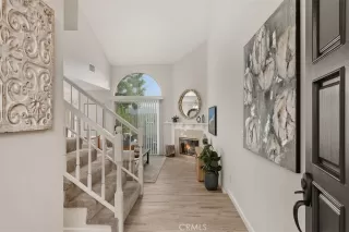 Photo #4: OC24163228 Listing 