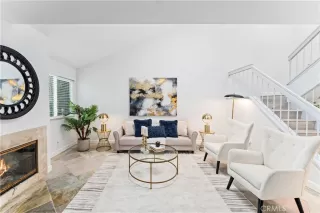 Photo #5: OC24163504 Listing 