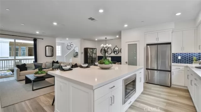 MLS: OC24163609 Condo For Sale