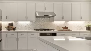 Photo #3: OC24164725 Listing 