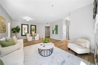 Photo #5: OC24165704 Listing 