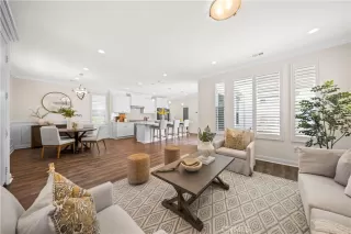 Photo #5: OC24165808 Listing 