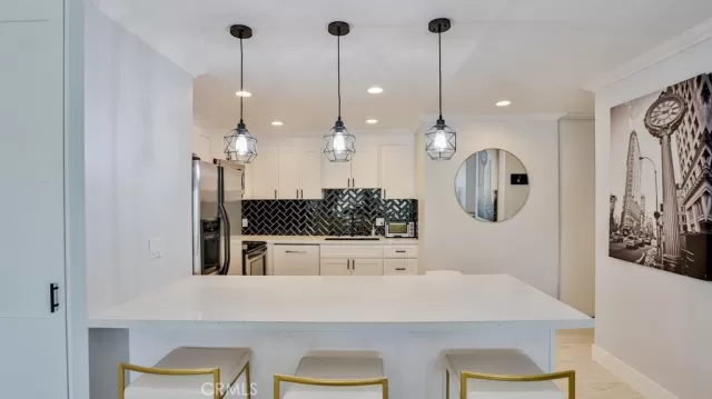 MLS: OC24165847 Condo For Sale