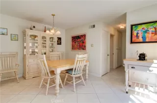 Photo #5: OC24166112 Listing 