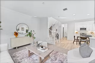 Photo #3: OC24166221 Listing 