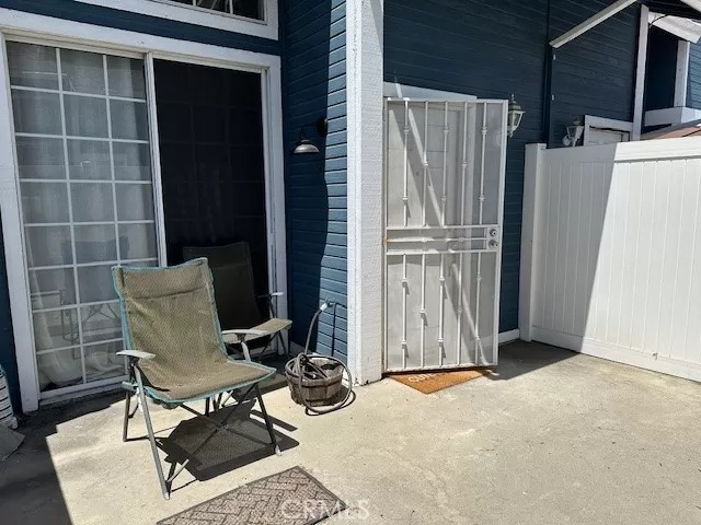 MLS: OC24166357 Condo For Sale