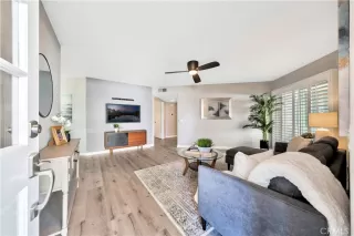 Photo #3: OC24166410 Listing