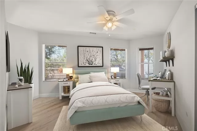 MLS: OC24166501 Condo For Sale