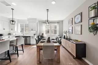 Photo #3: OC24166848 Listing 