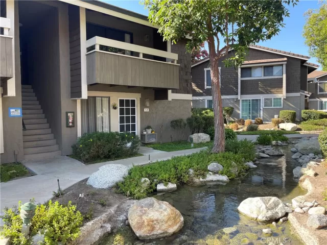 MLS: OC24166871 Condo For Sale