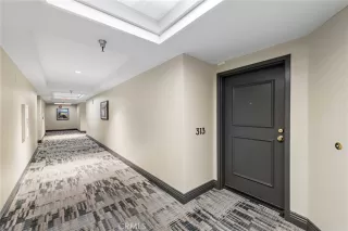 Photo #3: OC24167132 Listing 