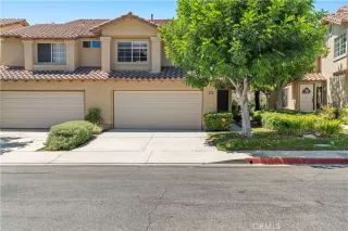 Photo #2: OC24167592 Listing 