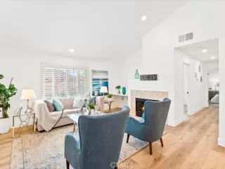 Photo #2: OC24167601 Listing 