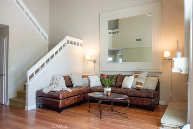 MLS: OC24167763 Condo For Sale