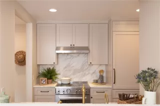 Photo #2: OC24167867 Listing