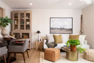 Photo #6: OC24167867 Listing