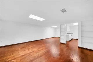 Photo #2: OC24168363 Listing