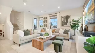 Photo #6: OC24168394 Listing 