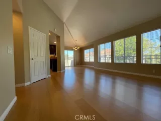 Photo #6: OC24169066 Listing 