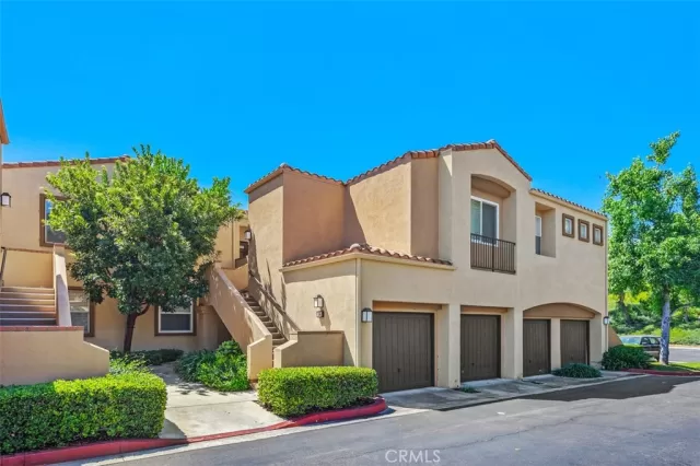 MLS: OC24169486 Condo For Sale