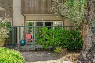 Photo #3: OC24169506 Listing 