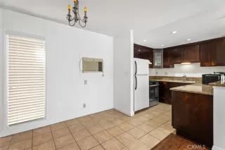 Photo #6: OC24169506 Listing 