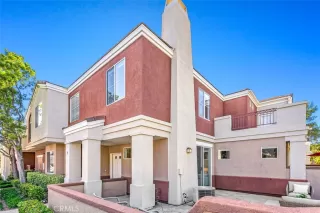 Photo #2: OC24169744 Listing